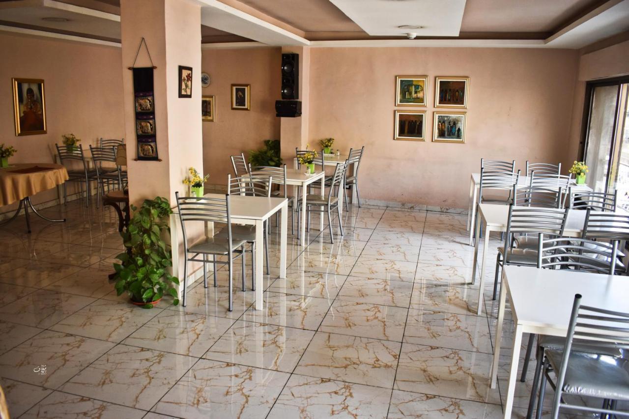 Rafi Hotel Amman Exterior foto